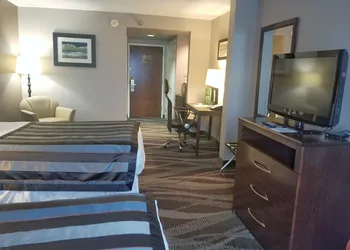 Wingate by Wyndham Raleigh Durham Airport RTP hotel thumbnail 6