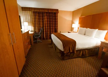 Mirabeau Park Hotel & Convention Center hotel thumbnail 4