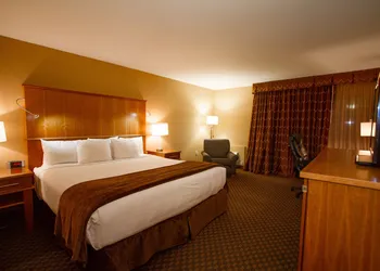 Mirabeau Park Hotel & Convention Center hotel thumbnail 5