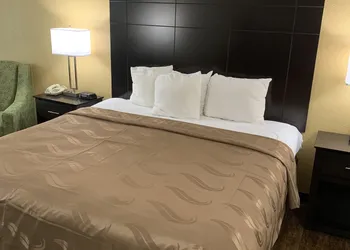 Quality Inn & Suites Canton, GA hotel thumbnail 7