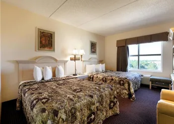 Allure Suites hotel thumbnail 8