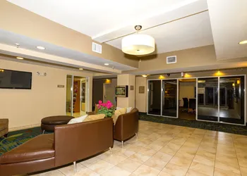 Candlewood Suites Ft Myers I-75 by IHG hotel thumbnail 2
