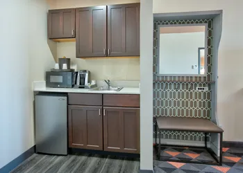 Holiday Inn DFW South by IHG hotel thumbnail 5