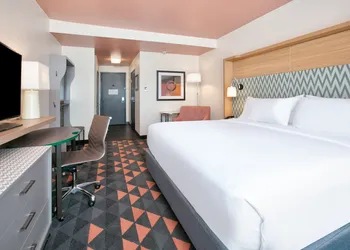 Holiday Inn DFW South by IHG hotel thumbnail 6