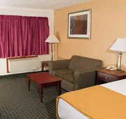 Budget Inn and Suites hotel detail image 4