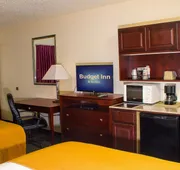 Budget Inn and Suites hotel detail image 7