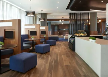 Residence Inn by Marriott Calgary Airport hotel thumbnail 3