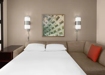 Hyatt Place Herndon Dulles Airport East hotel thumbnail 6