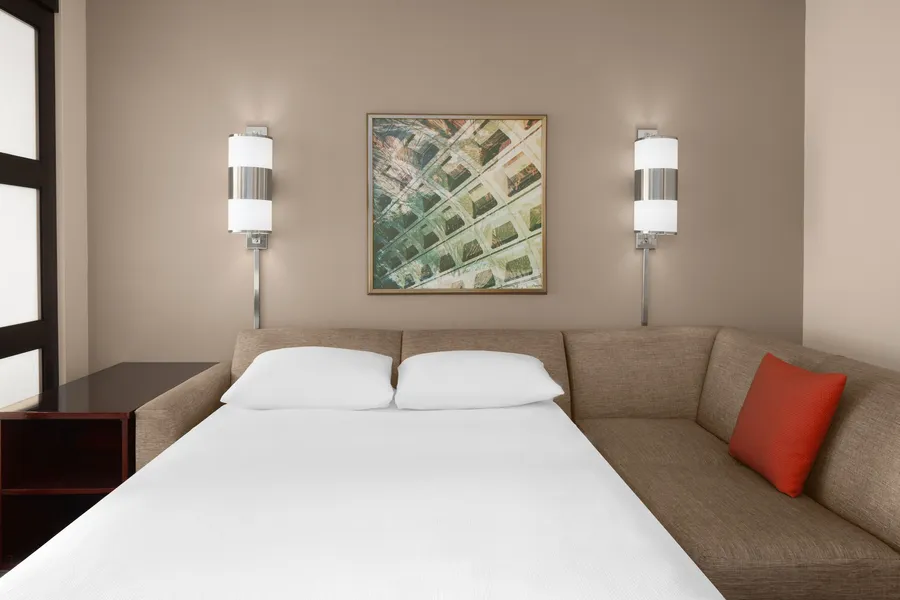 Hyatt Place Herndon Dulles Airport East hotel detail image 6