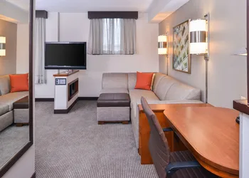 Hyatt Place Herndon Dulles Airport East hotel thumbnail 8