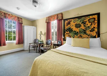 The Charles Hotel hotel thumbnail 7