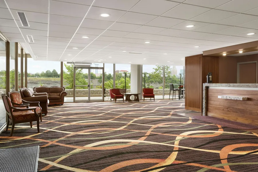 Travelodge by Wyndham Niagara Falls Fallsview hotel detail image 2