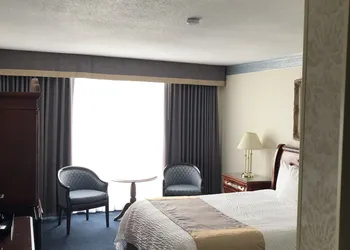 Travelodge by Wyndham Niagara Falls Fallsview hotel thumbnail 6