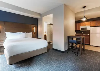 Residence Inn by Marriott Halifax Downtown hotel thumbnail 7