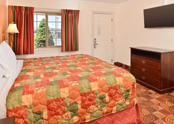 Americas Best Value Inn & Suites Klamath Falls hotel thumbnail 6