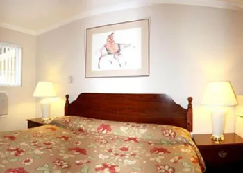 Sunset Inn and Suites hotel thumbnail 4