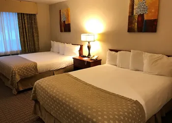 Ramada by Wyndham Draper hotel thumbnail 7