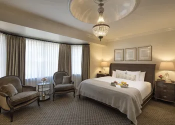 The Genevieve hotel thumbnail 6