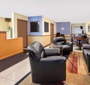 Days Inn by Wyndham Ardmore hotel detail image 3