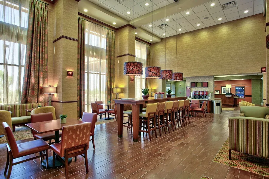 Hampton Inn & Suites Scottsdale at Talking Stick hotel detail image 2