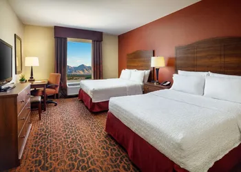 Hampton Inn & Suites Scottsdale at Talking Stick hotel thumbnail 5