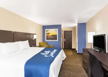 Days Inn & Suites by Wyndham East Flagstaff hotel thumbnail 5