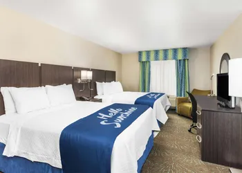 Days Inn & Suites by Wyndham East Flagstaff hotel thumbnail 6