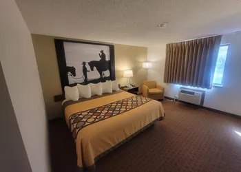 Super 8 by Wyndham Cody hotel thumbnail 8