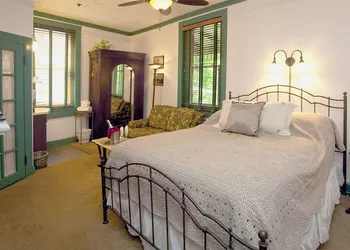 St Francis Inn hotel thumbnail 8
