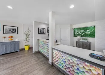 Hillstone Inn Tulare, an Ascend Collection Hotel hotel thumbnail 5