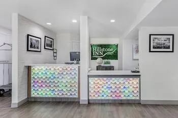 Hillstone Inn Tulare, an Ascend Collection Hotel hotel thumbnail 4