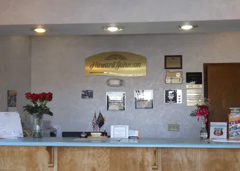 Howard Johnson by Wyndham Roseburg hotel thumbnail 6