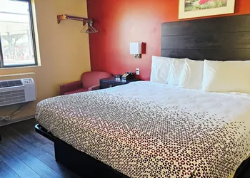 Budgetel Inn and Suites hotel thumbnail 5