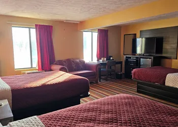 Budgetel Inn and Suites hotel thumbnail 4