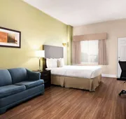 Days Inn by Wyndham Ste. Helene-de-Bagot hotel detail image 7