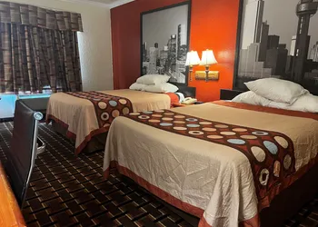 Super 8 by Wyndham Brookshire TX hotel thumbnail 7