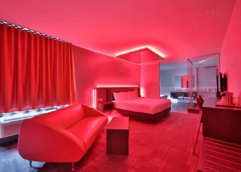 Hôtel Ô Laval hotel thumbnail 4