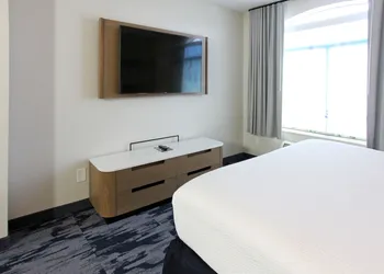 Fairfield Inn & Suites by Marriott Charleston Airport/Convention Center hotel thumbnail 6