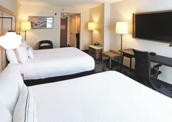 Fairfield Inn & Suites by Marriott Charleston Airport/Convention Center hotel thumbnail 8