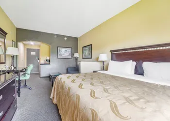 Mi Casa Hotel hotel thumbnail 3
