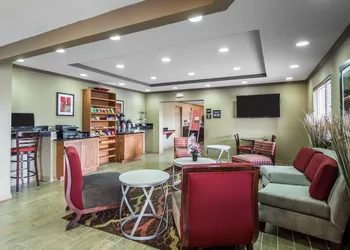 Quality Inn Plant City - Lakeland hotel thumbnail 3