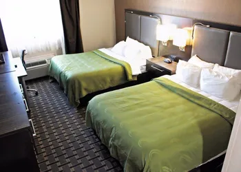 Quality Inn & Suites Detroit Metro Airport hotel thumbnail 4
