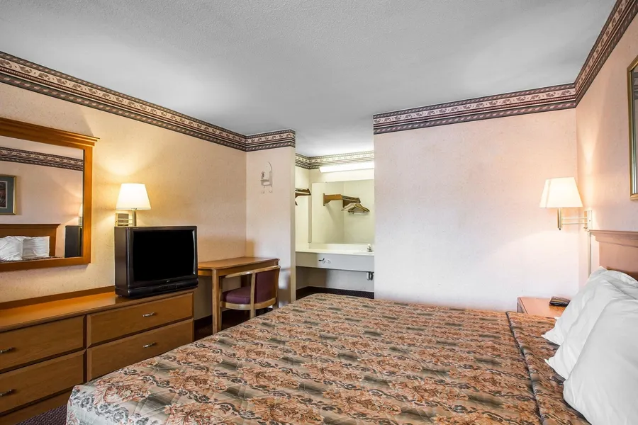 Rodeway Inn Expo Center hotel detail image 6