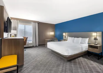 Comfort Inn Bourbonnais near I-57 hotel thumbnail 4