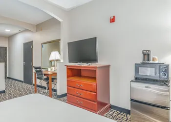 Days Inn by Wyndham Coliseum Montgomery AL hotel thumbnail 5