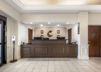 Comfort Inn & Suites Chattanooga West - Lookout Mountain hotel thumbnail 2