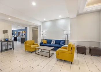 Comfort Inn & Suites Chattanooga West - Lookout Mountain hotel thumbnail 3