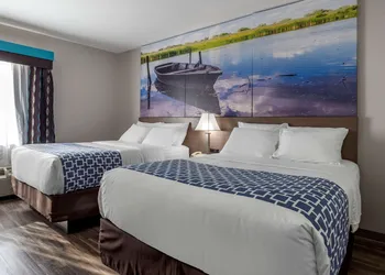 Clarion Pointe Sulphur - Lake Charles hotel thumbnail 7