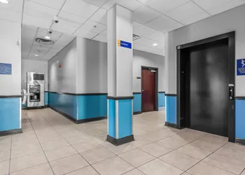Days Inn by Wyndham Salado hotel thumbnail 3