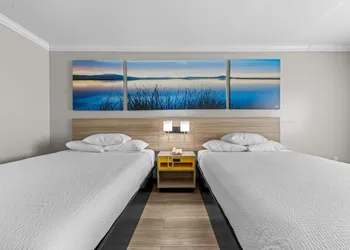 Days Inn by Wyndham Salado hotel thumbnail 7